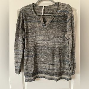 Women’s Large multicolor sweater